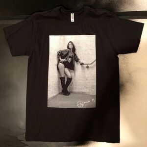 BN Fashion Tee, Eugenia ‘19 - size M